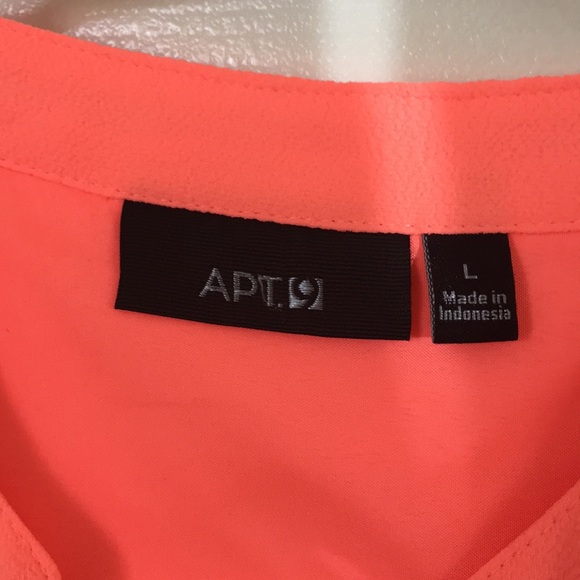 Lines neon dress w/ pockets - Picture 2 of 3